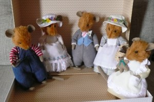 Brambly Hedge mice
