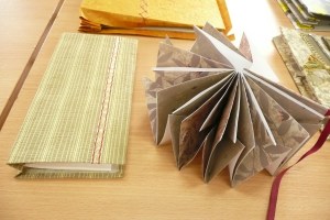 20140810 Book structures East EG PMS 0647